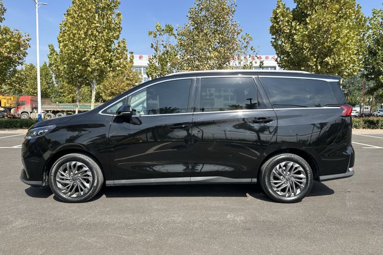 Used SAIC MAXUS G50 2020 1.5T Automatic Luxury Edition Left Side