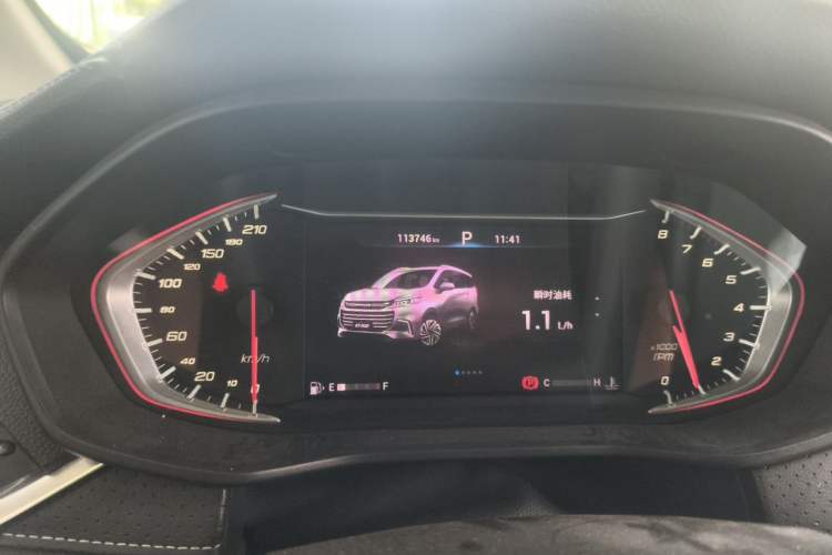 Used SAIC MAXUS G50 2020 1.5T Automatic Luxury Edition Odometer Close Up