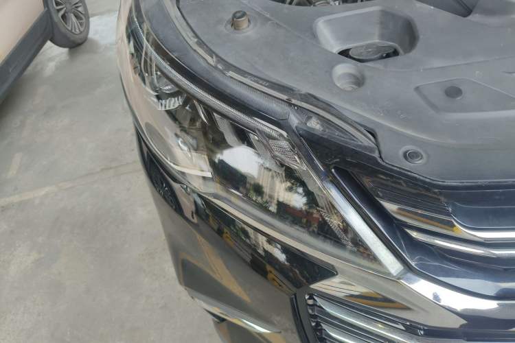 Used SAIC MAXUS G50 2020 1.5T Automatic Luxury Edition Right Front Headlight
