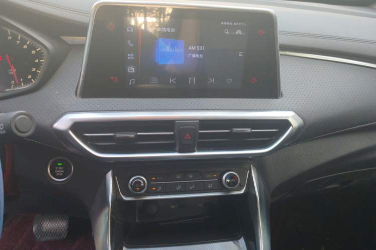 Used SAIC MAXUS G50 2020 1.5T Automatic Elite Edition Audio And AC Panel