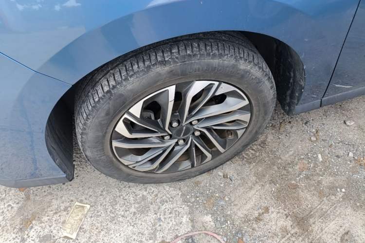 Used SAIC MAXUS G50 2020 1.5T Automatic Luxury Edition Exterior 4