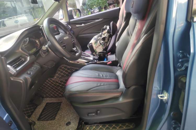 Used SAIC MAXUS G50 2020 1.5T Automatic Luxury Edition Left Front Seat