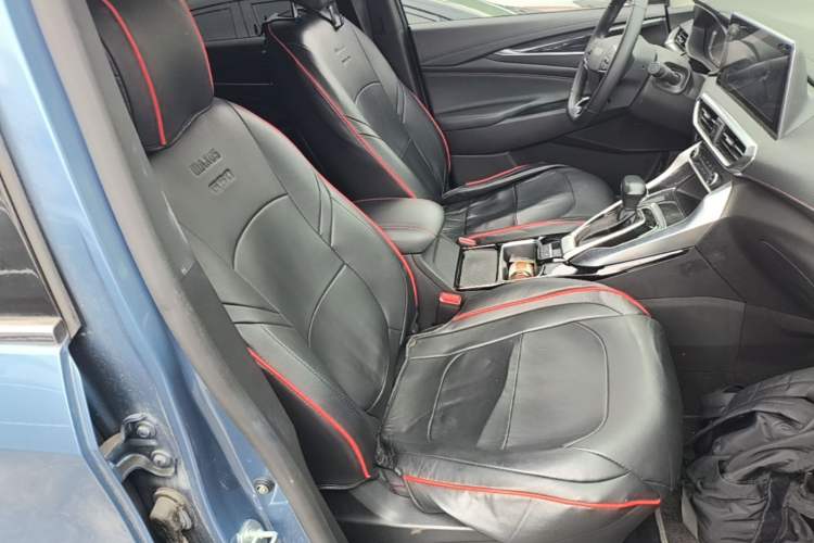 Used SAIC MAXUS G50 2020 1.5T Automatic Luxury Edition Right Front Seat