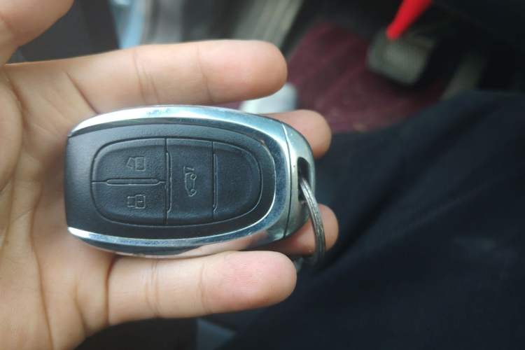 Used SAIC MAXUS G50 2020 1.5T Automatic Elite Edition Vehicle Key