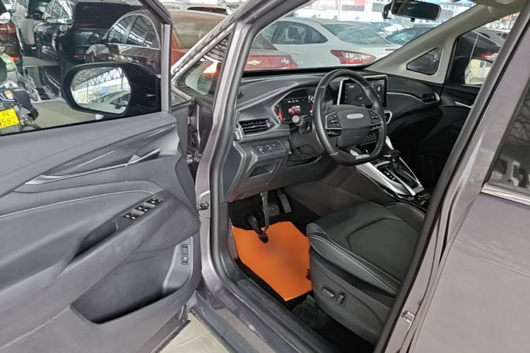 Used SAIC MAXUS G50 2020 1.5T Automatic Luxury Edition Driver Seat