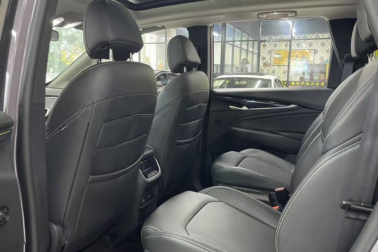 Used SAIC MAXUS G50 2020 1.5T Automatic Luxury Edition Interior 2