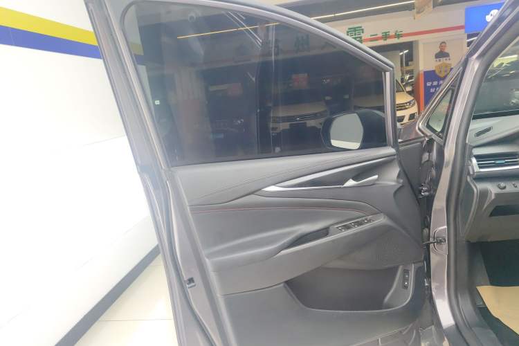 Used SAIC MAXUS G50 2020 1.5T Automatic Luxury Edition Left Front Door Interior