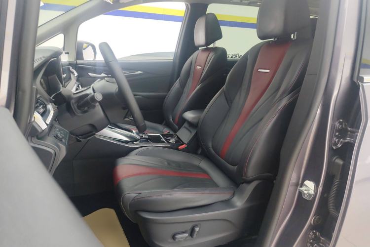 Used SAIC MAXUS G50 2020 1.5T Automatic Luxury Edition Left Front Seat