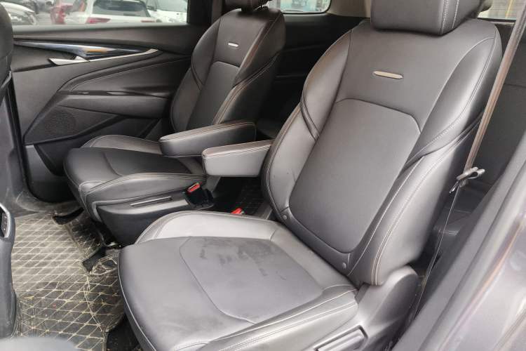 Used SAIC MAXUS G50 2020 1.5T Automatic Elite Edition Left Rear Seat