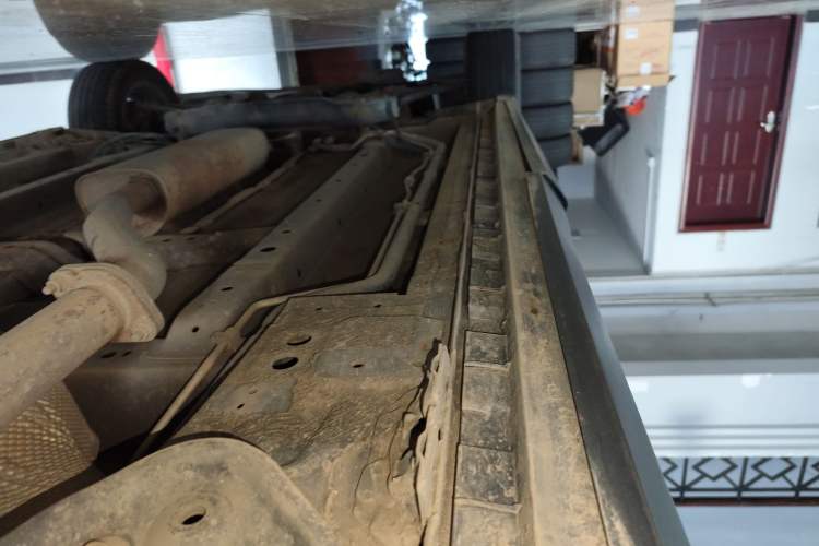 Used SAIC MAXUS G50  Left Side Sill