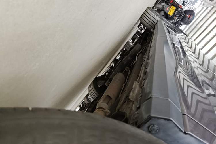 Used SAIC MAXUS G50 2020 1.5T Automatic Luxury Edition Left Side Sill