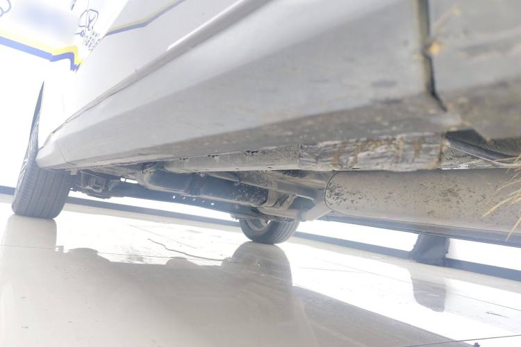 Used SAIC MAXUS G50 2020 1.5T Automatic Luxury Edition Right Side Sill