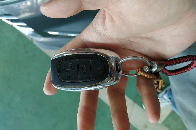 Used SAIC MAXUS G50 2020 1.5T Automatic Elite Edition Vehicle Key