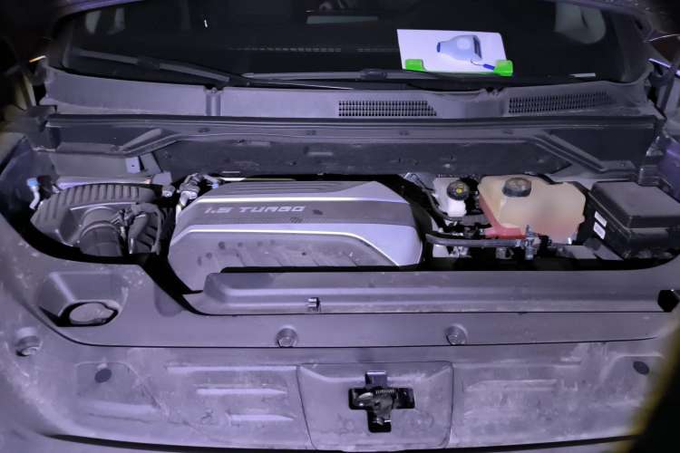Used SAIC MAXUS G50 2020 1.5T Automatic Elite Edition Engine Bay