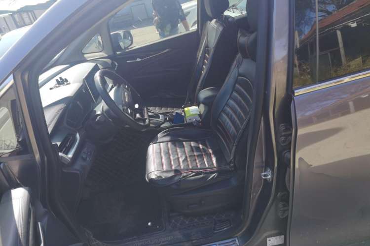 Used SAIC MAXUS G50 2020 1.5T Automatic Luxury Edition Left Front Seat