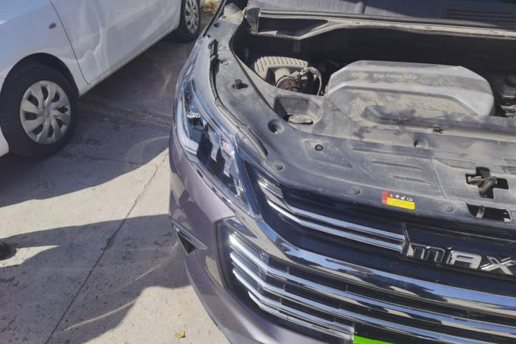 Used SAIC MAXUS G50 2020 1.5T Automatic Luxury Edition Right Front Headlight