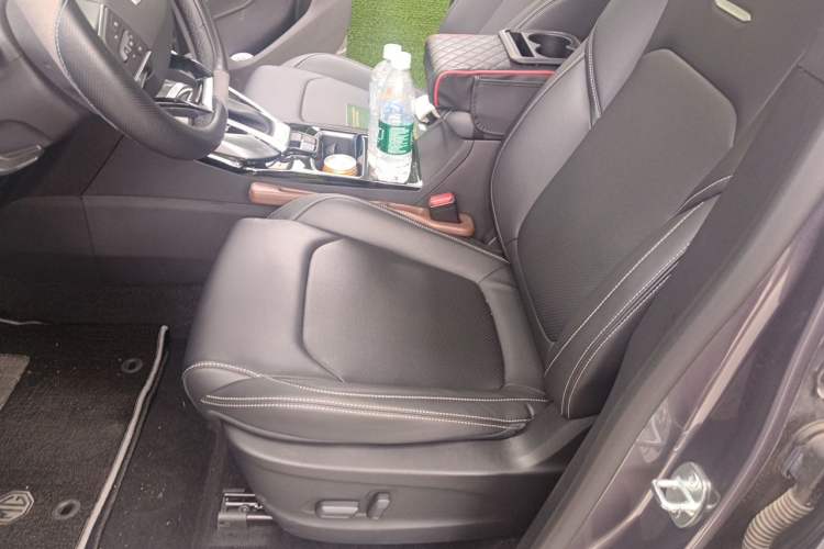 Used SAIC MAXUS G50 2020 1.5T Automatic Luxury Edition Left Front Seat