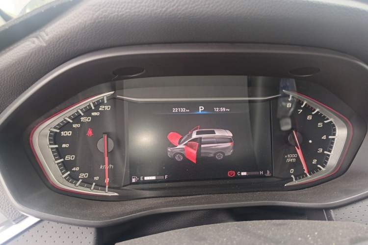 Used SAIC MAXUS G50 2020 1.5T Automatic Luxury Edition Odometer Close Up