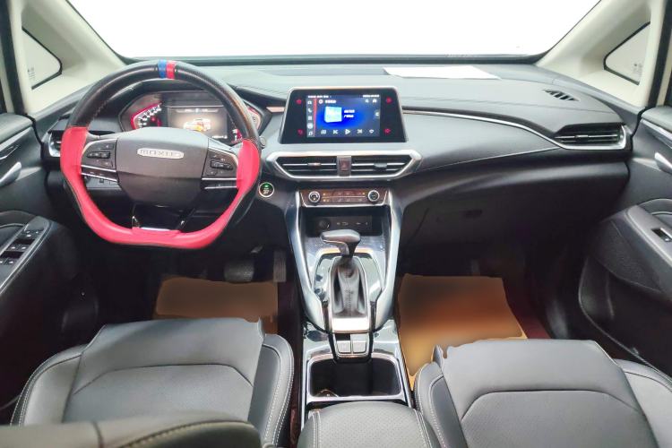 Used SAIC MAXUS G50 2020 1.5T Automatic Elite Edition Center Console