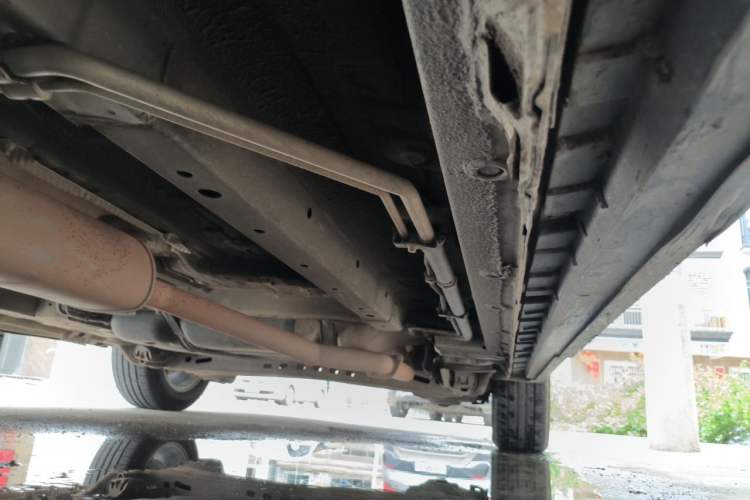 Used SAIC MAXUS G50 2020 1.5T Automatic Elite Edition Chassis Front Left