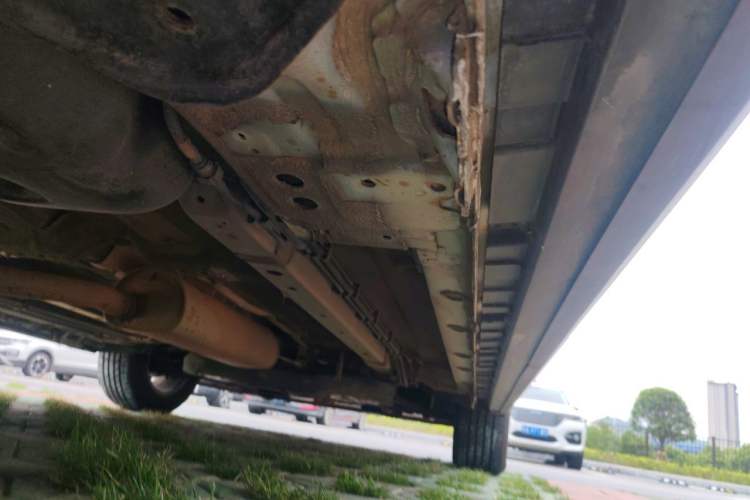 Used SAIC MAXUS G50 2020 1.5T Automatic Elite Edition Chassis Rear Right