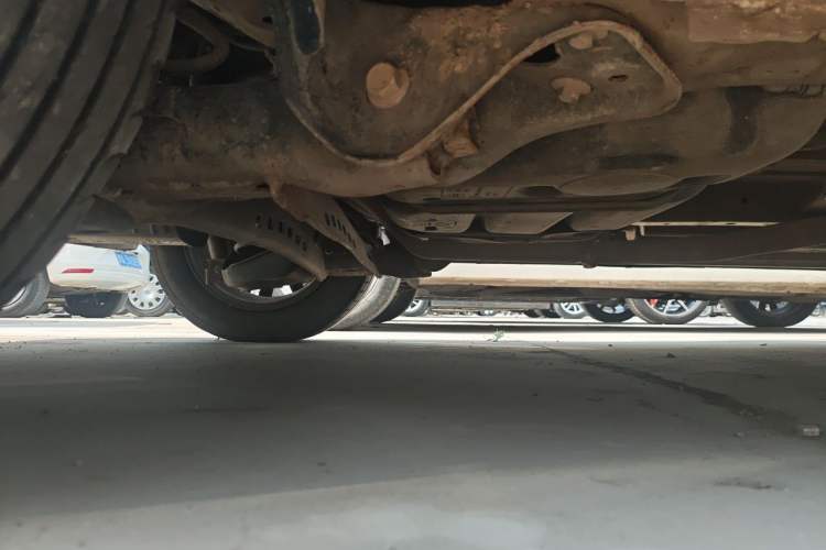 Used SAIC MAXUS G50 2020 1.5T Automatic Elite Edition Chassis Rear Right