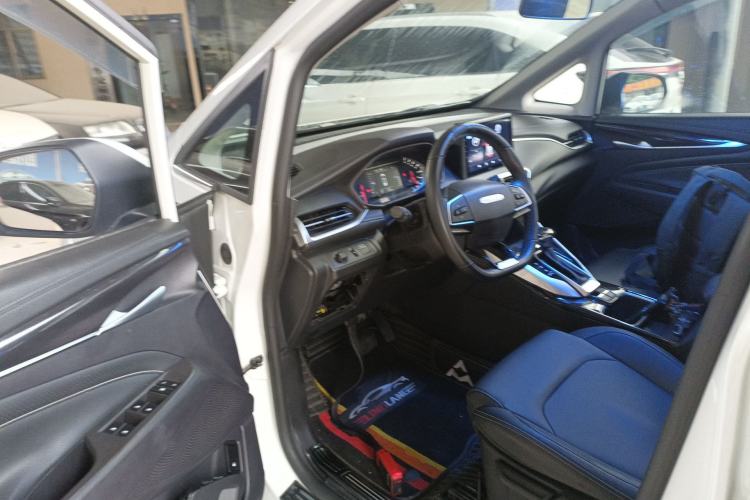 Used SAIC MAXUS G50 2020 1.5T Automatic Elite Edition Driver Seat