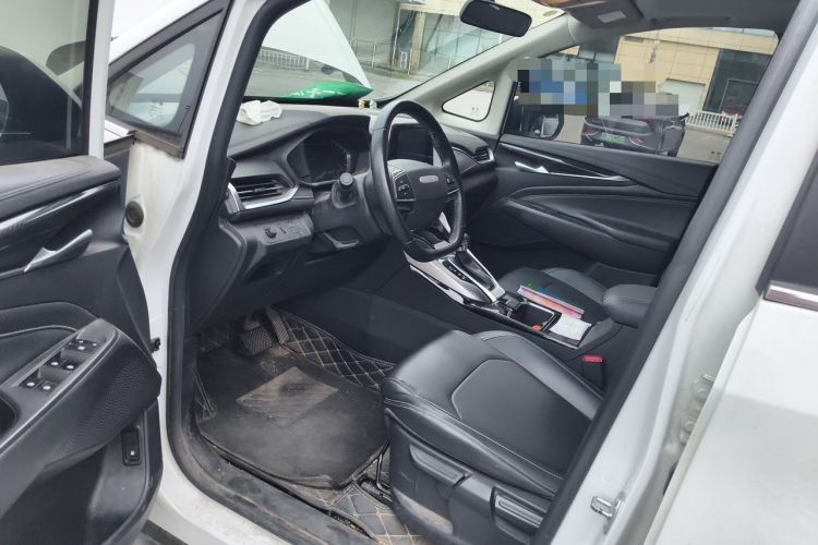 Used SAIC MAXUS G50 2020 1.5T Automatic Elite Edition Driver Seat