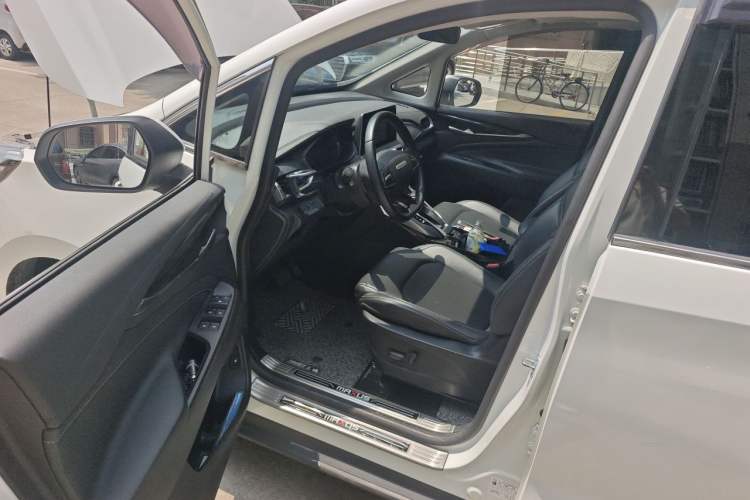 Used SAIC MAXUS G50 2020 1.5T Automatic Luxury Edition Driver Seat