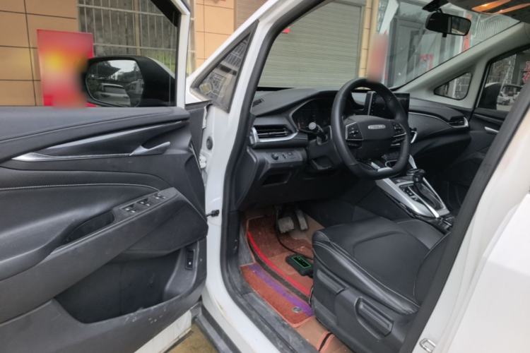 Used SAIC MAXUS G50 2020 1.5T Automatic Elite Edition Driver Seat