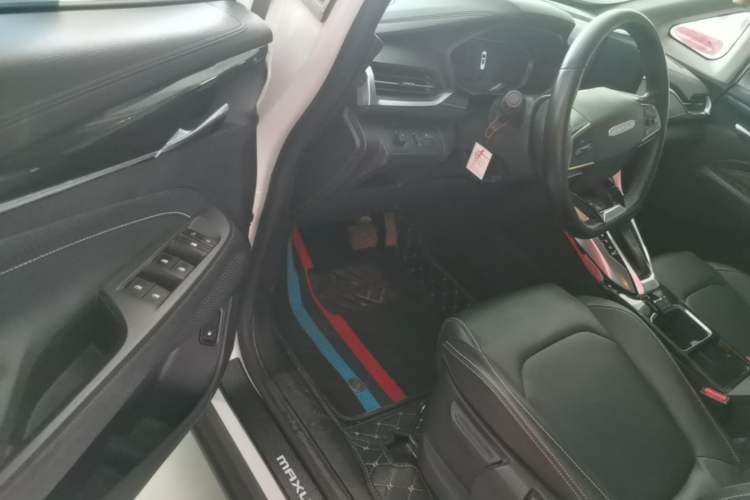 Used SAIC MAXUS G50 2020 1.5T Automatic Elite Edition Driver Seat