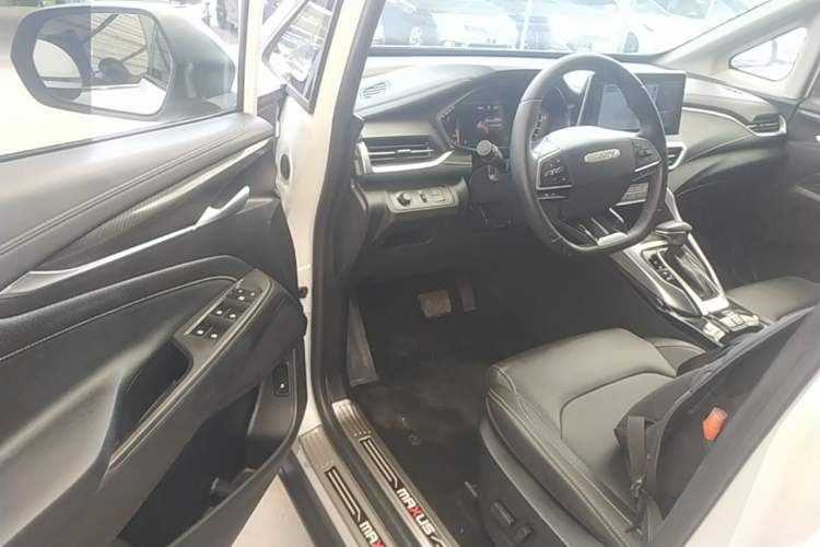 Used SAIC MAXUS G50 2020 1.5T Automatic Luxury Edition Driver Seat