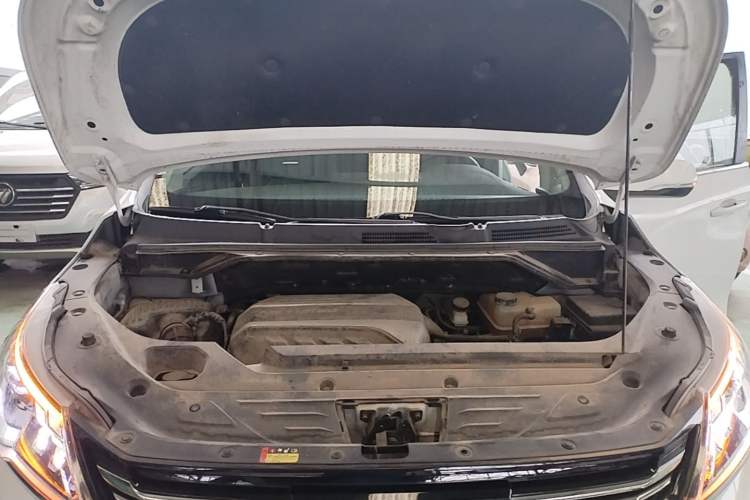 Used SAIC MAXUS G50 2020 1.5T Automatic Elite Edition Engine Bay