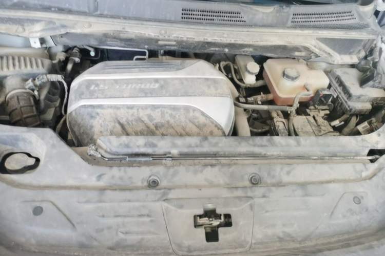 Used SAIC MAXUS G50 2020 1.5T Automatic Elite Edition Engine Bay