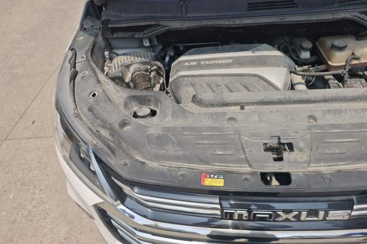 Used SAIC MAXUS G50 2020 1.5T Automatic Luxury Edition Engine Bay Right