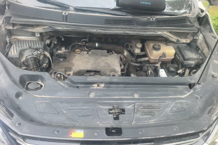 Used SAIC MAXUS G50 2020 1.5T Automatic Luxury Edition Engine Bay