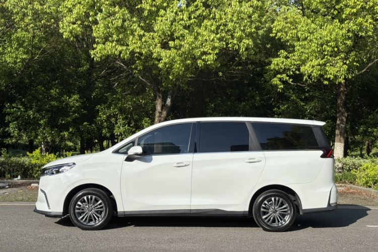 Used SAIC MAXUS G50 2020 1.5T Automatic Elite Edition Exterior 2