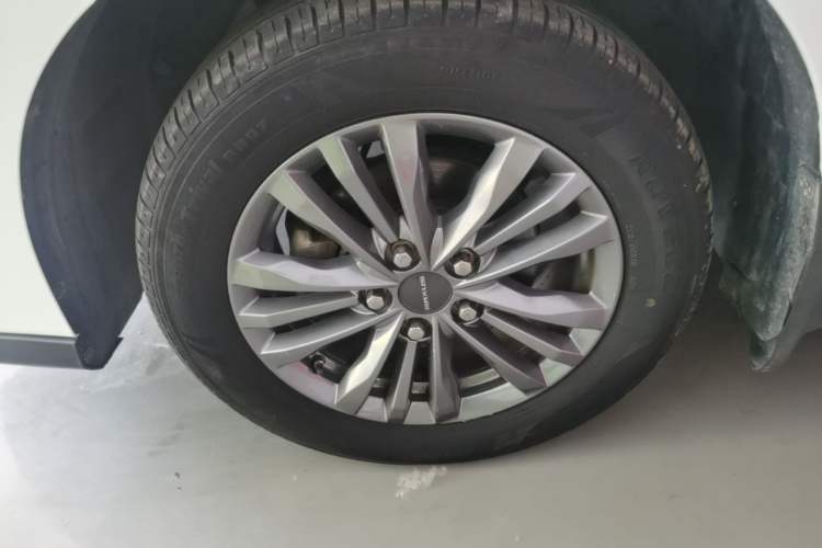 Used SAIC MAXUS G50 2020 1.5T Automatic Elite Edition Exterior 4