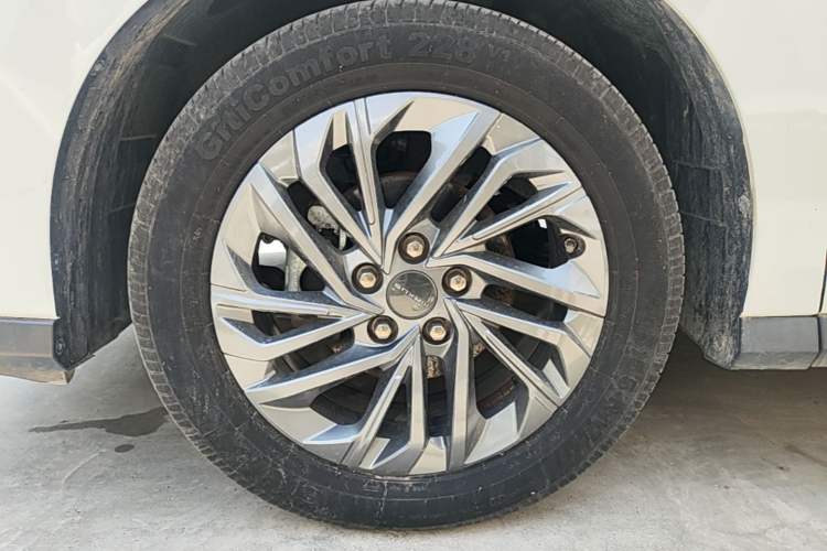 Used SAIC MAXUS G50 2020 1.5T Automatic Luxury Edition Exterior 4