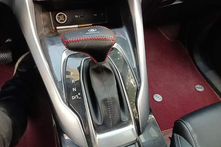 Used SAIC MAXUS G50 2020 1.5T Automatic Elite Edition Gear Lever