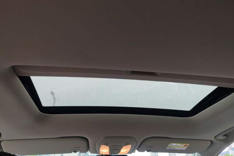 Used SAIC MAXUS G50 2020 1.5T Automatic Elite Edition Headliner