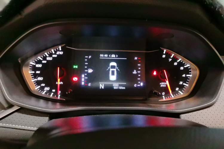 Used SAIC MAXUS G50 2020 1.5T Automatic Elite Edition Instrument Cluster