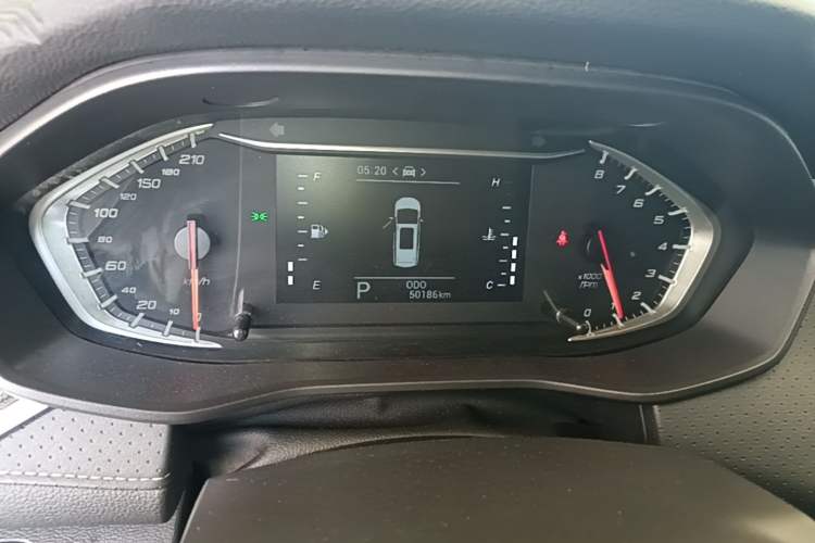 Used SAIC MAXUS G50 2020 1.5T Automatic Elite Edition Instrument Cluster