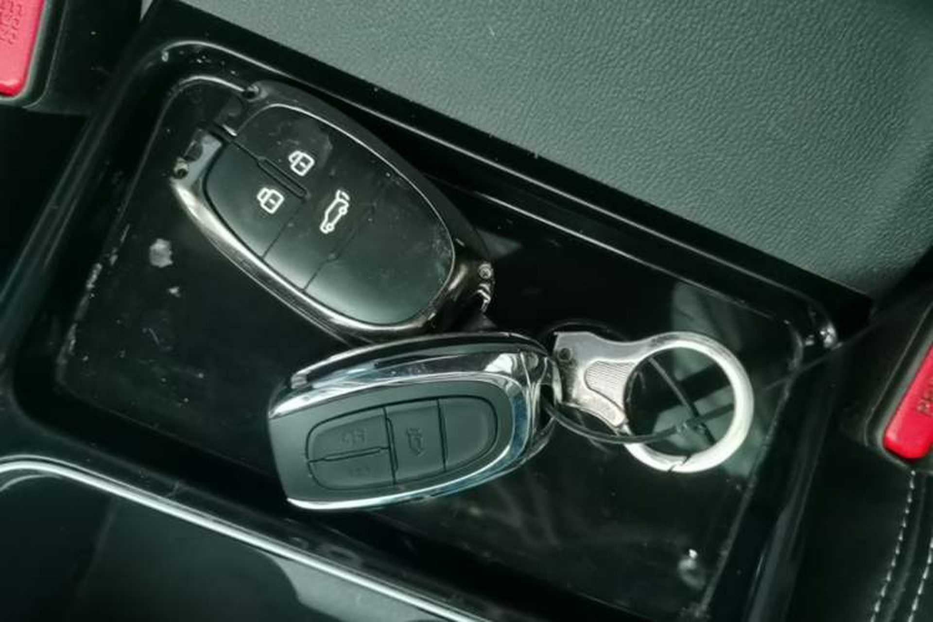 Used SAIC MAXUS G50 2020 1.5T Automatic Elite Edition Interior 1