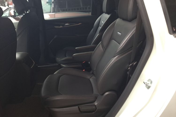 Used SAIC MAXUS G50 2020 1.5T Automatic Elite Edition Interior 4