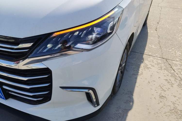 Used SAIC MAXUS G50 2020 1.5T Automatic Elite Edition Left Front Headlight
