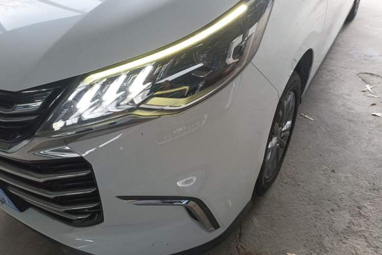Used SAIC MAXUS G50 2020 1.5T Automatic Elite Edition Left Front Headlight
