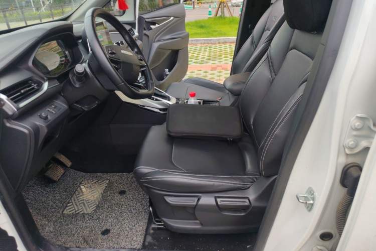 Used SAIC MAXUS G50 2020 1.5T Automatic Elite Edition Left Front Seat