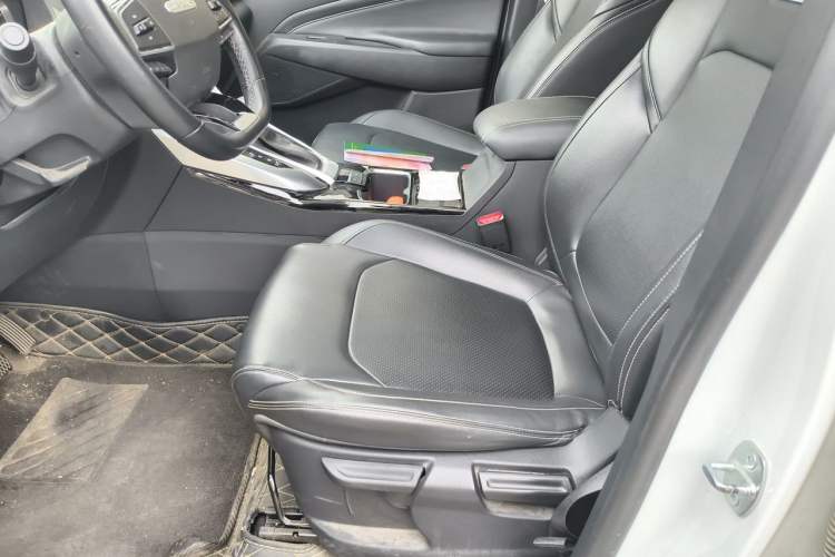 Used SAIC MAXUS G50 2020 1.5T Automatic Elite Edition Left Front Seat