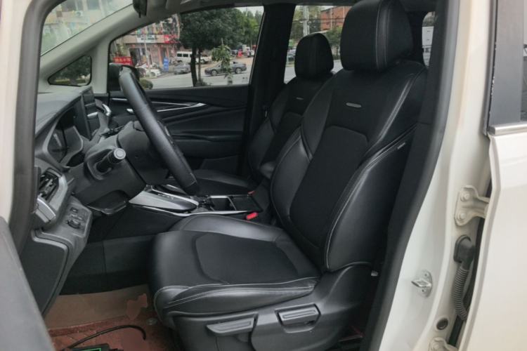 Used SAIC MAXUS G50 2020 1.5T Automatic Elite Edition Left Front Seat